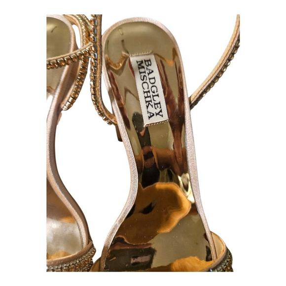 Badgley Mischka Embellished Block Heel Sandals Tan/Gold Size 8.5 - Picture 4 of 12